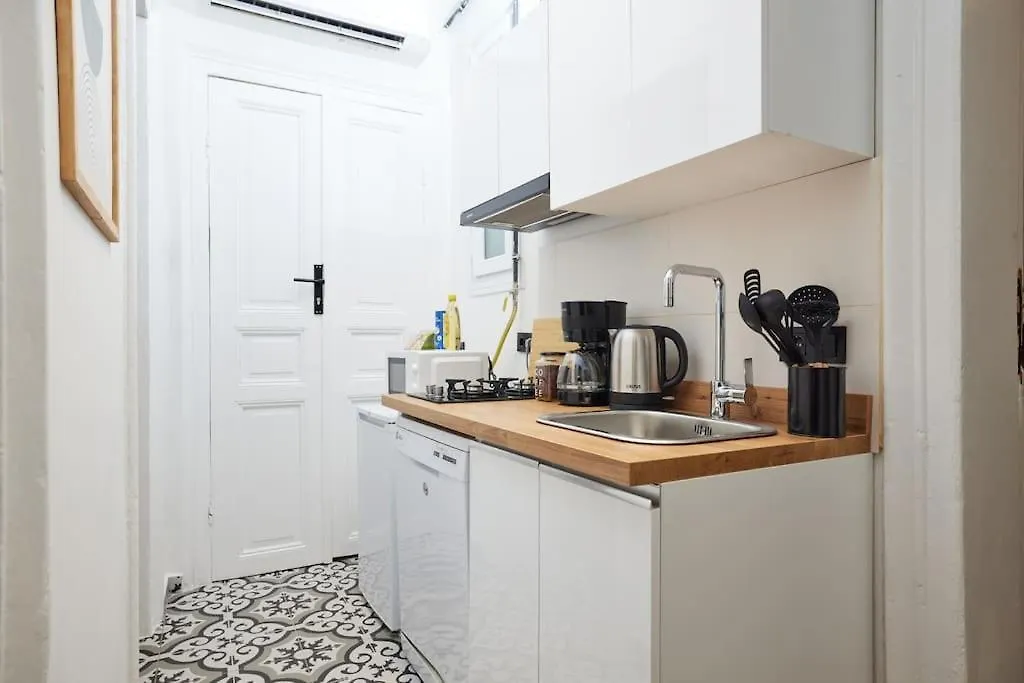 Charming 2Br Ac In Center - Santur D1 Apartment Istanbul